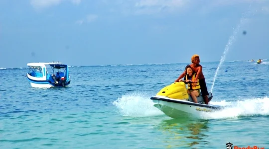 ジェットスキー